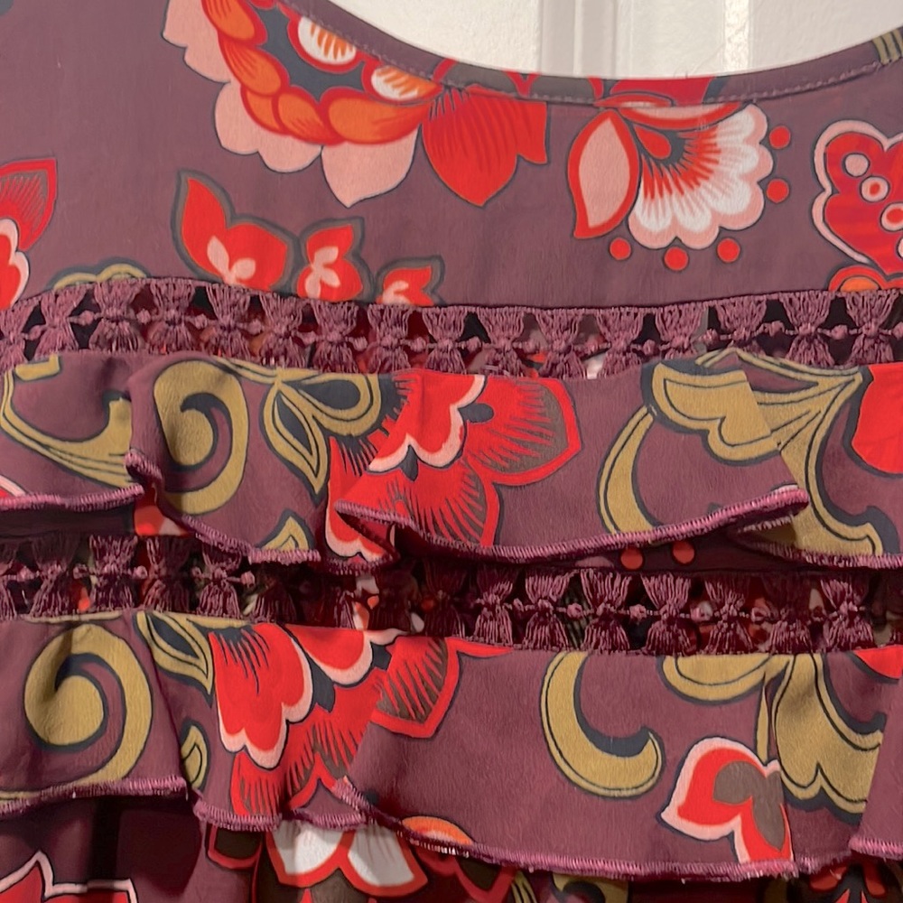 Loft blouse! - Picture 5 of 5
